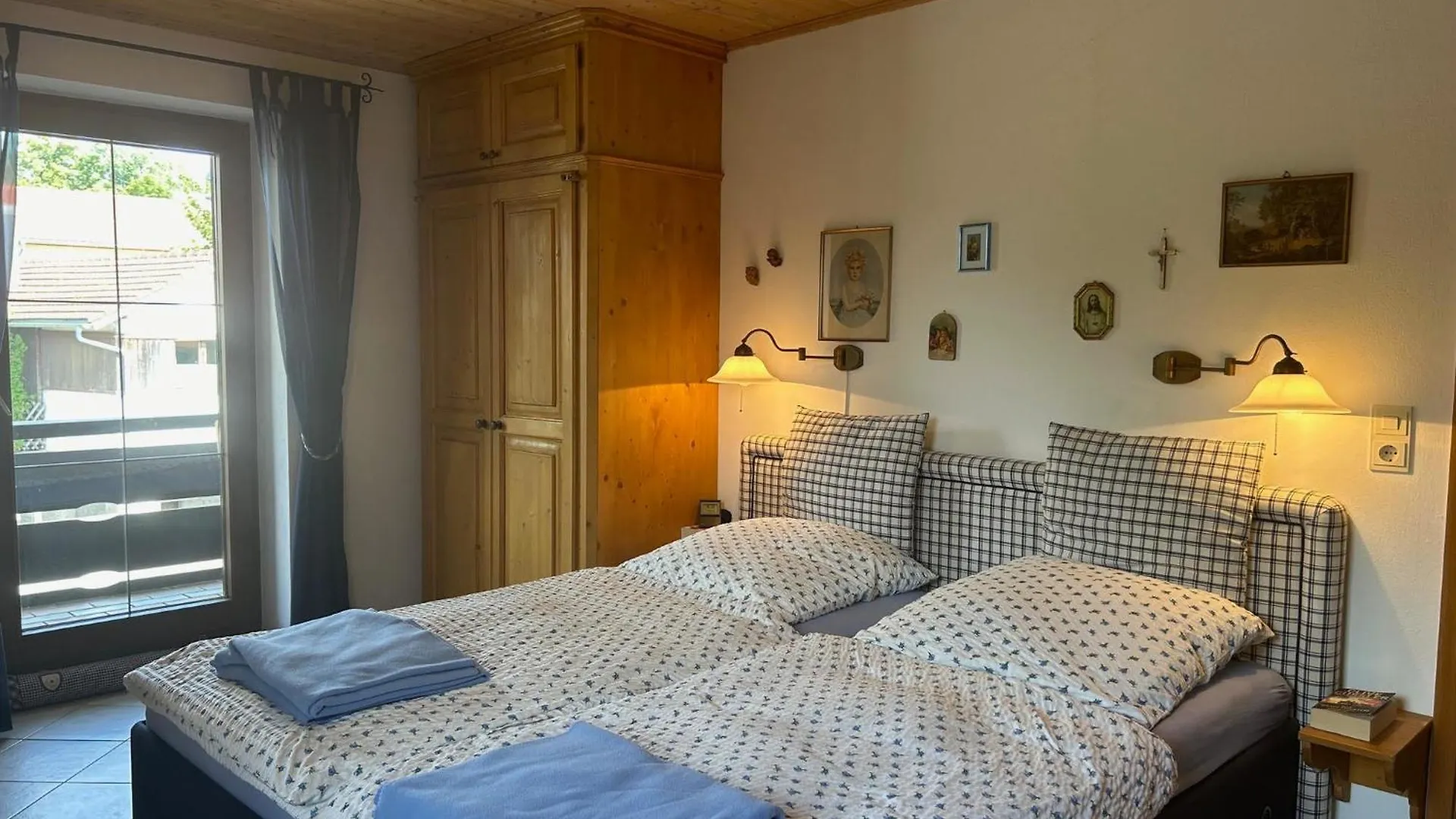 Ferienwohnung Seeglueck Chieming Apartment